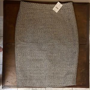 J Crew NWT lightweight tweed pencil skirt